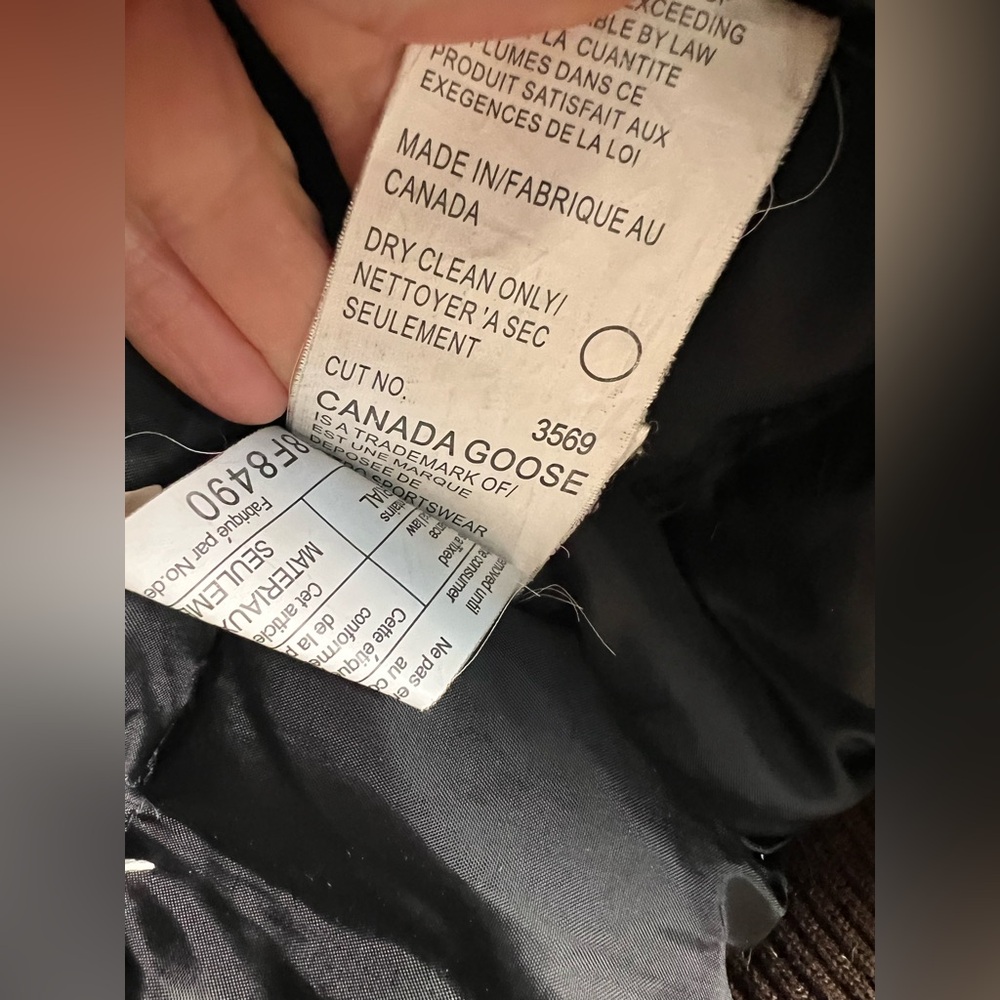 Canada Goose Chilliwack Bomber XS - Picture 11 of 14